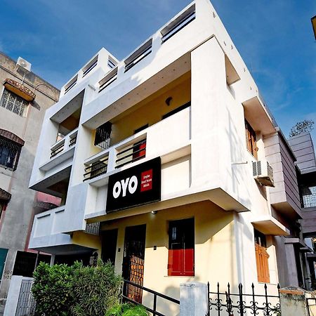 Oyo Simplex Guest House Behala Колката Екстер'єр фото
