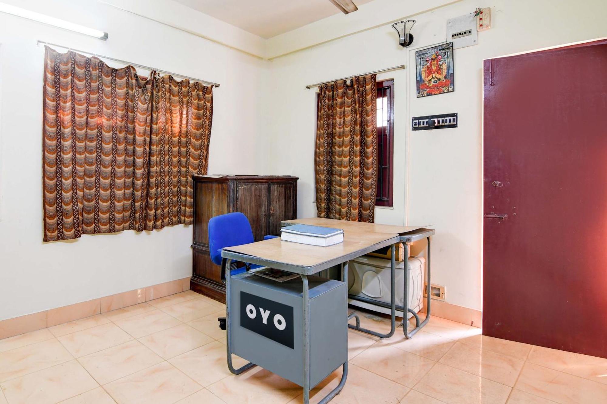 Oyo Simplex Guest House Behala Колката Екстер'єр фото